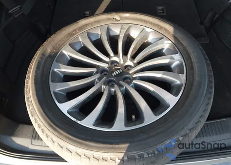 2022 Lincoln Aviator Reserve z USA, uszkodzony, nr VIN 5LM5J7WC2NGL16990